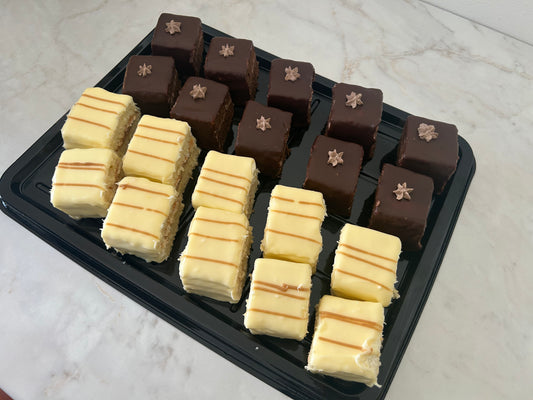 Mini Cake Platter